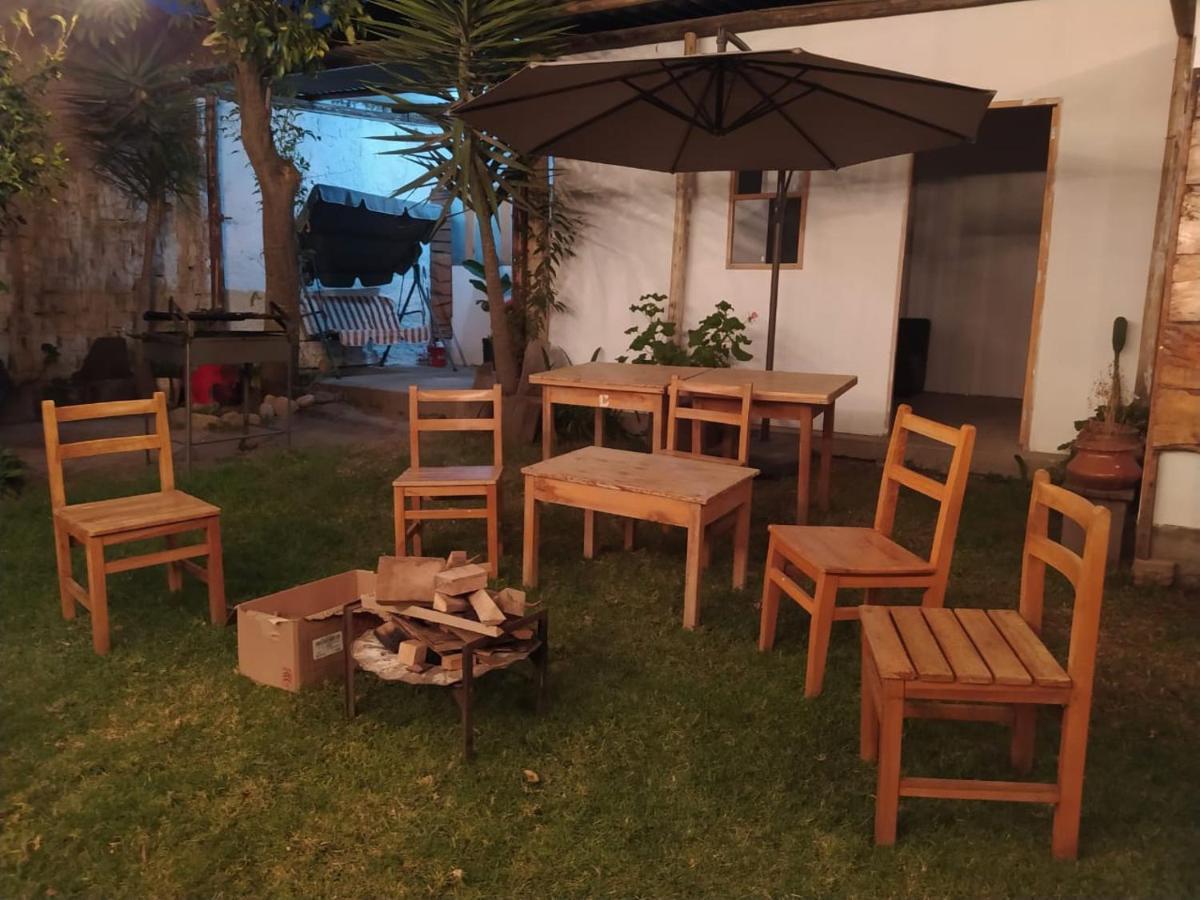 Hostal Dulzura Caraz エクステリア 写真