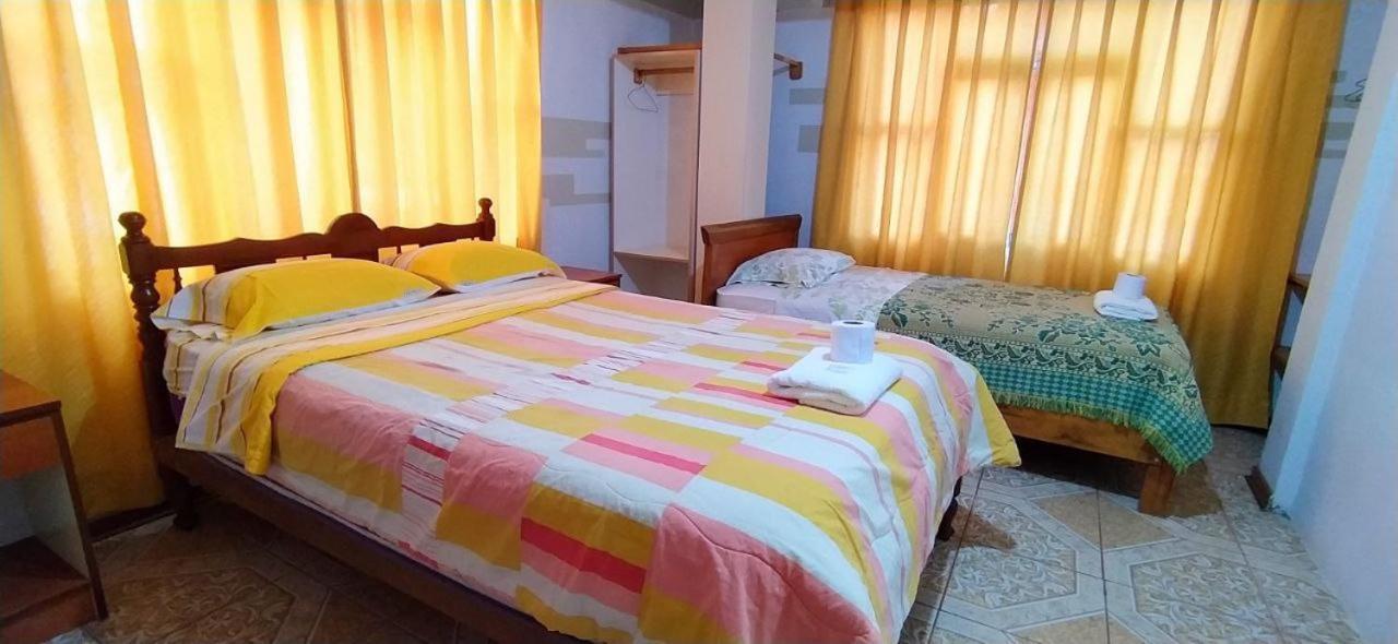 Hostal Dulzura Caraz エクステリア 写真
