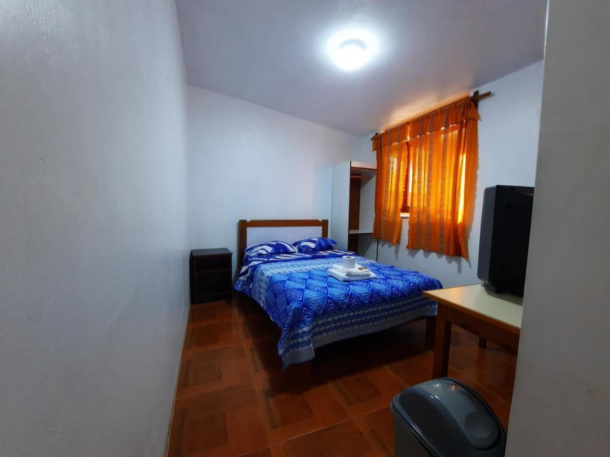 Hostal Dulzura Caraz エクステリア 写真